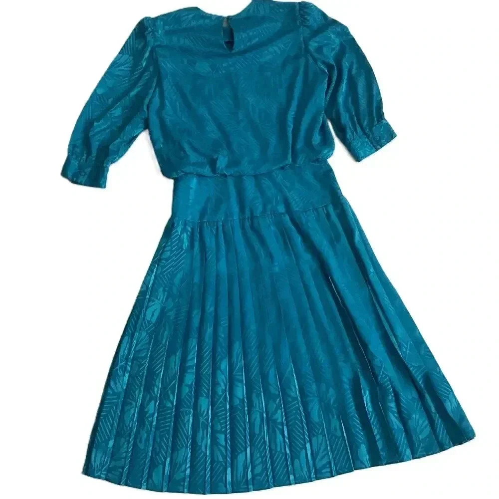 Nilani Vintage Teal Womens 34 Sleeve Pleated Dress Size 910
